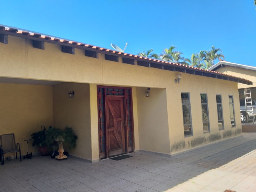 Casa com 2 terrenos Jardim Autonomista