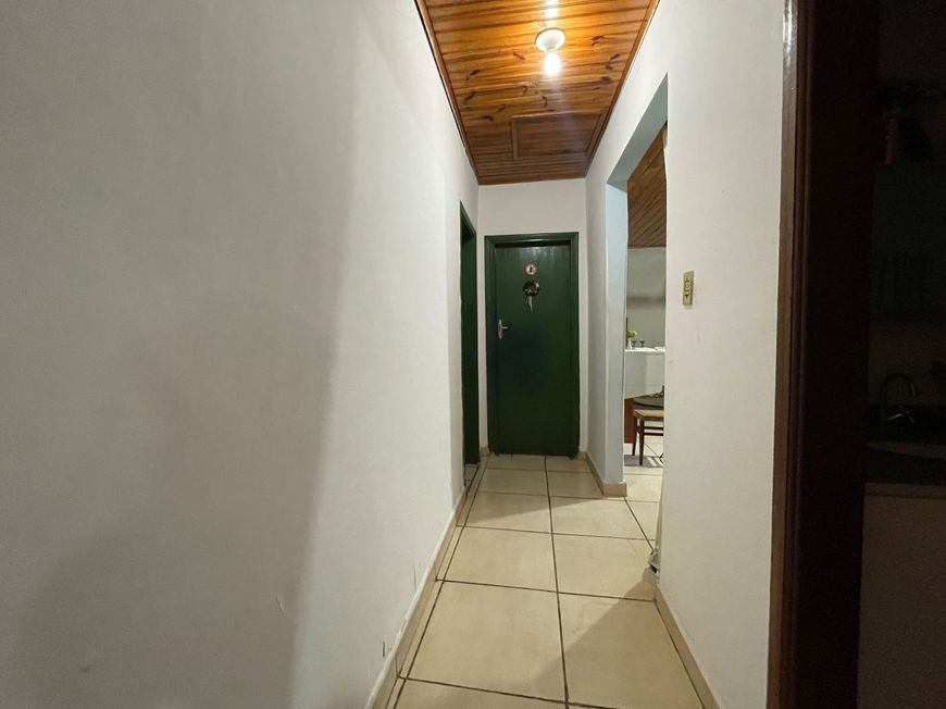 Casa com salão dupla aptidão comercial de 69m2