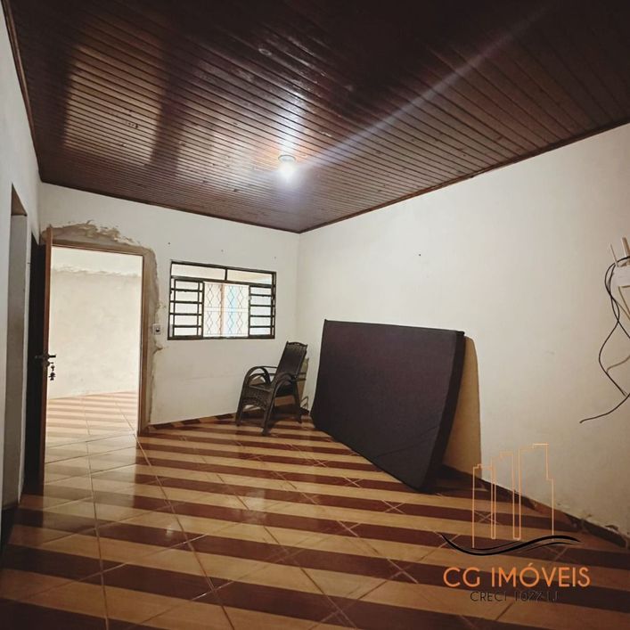 Casas á venda com salão comercial no bairro Jardim Anache em Campo Grande - MS
