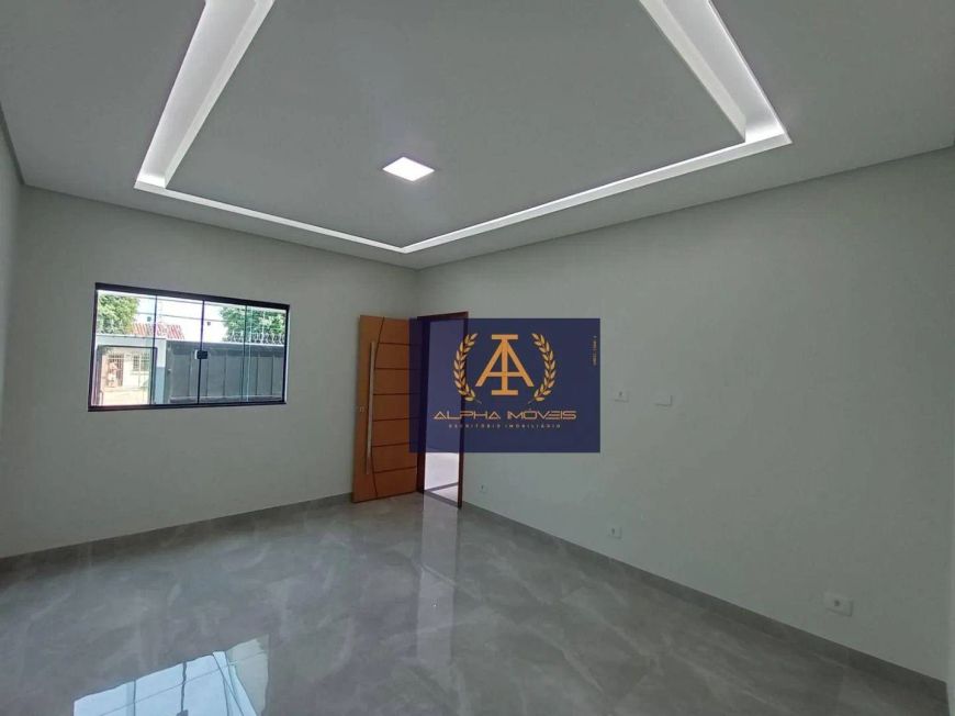 CASA NOVA BEM LOCALIZADA