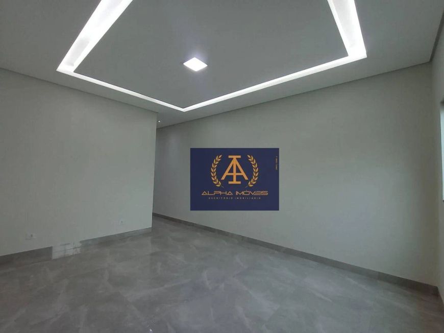 CASA NOVA BEM LOCALIZADA