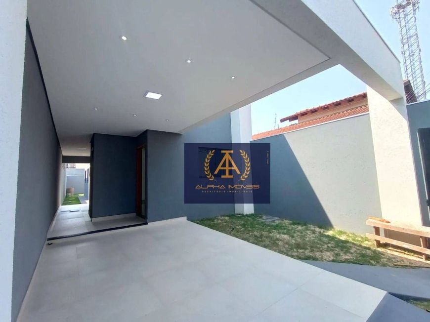 CASA NOVA BEM LOCALIZADA