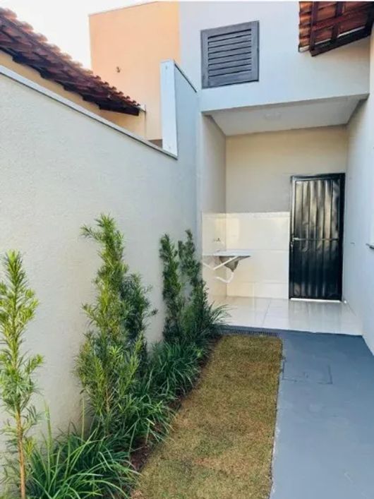 🏡Casa no Bairro Jardim Anache com lindo paisagismo