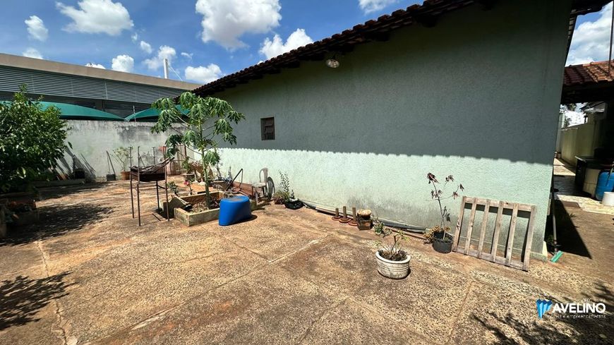 Casa com aptidão comercial