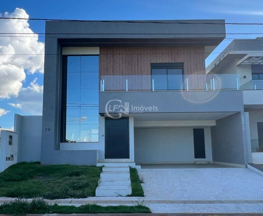 Casa em Condomínio à Venda em Campo Grande-MS - Residencial Damha III: 3 Quartos, 3 Suítes, 3 Salas,