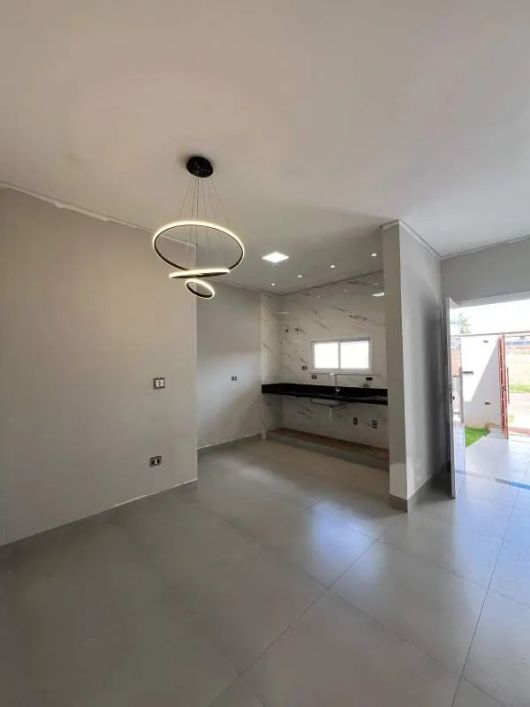 Casa térrea moderna e aconchegante em excelente localização!!