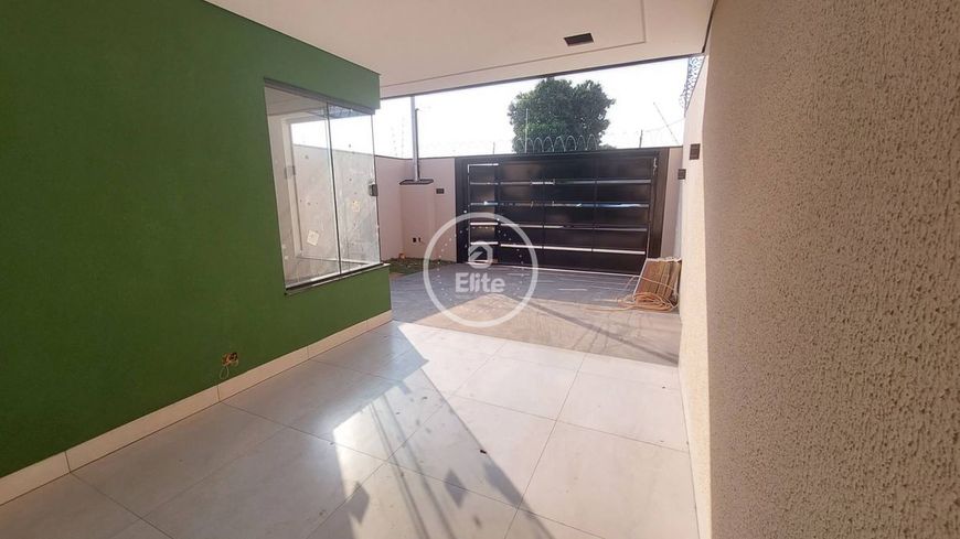 CASA COM 3 DORMITÓRIOS - VILA NASSER - próximo a UCDB