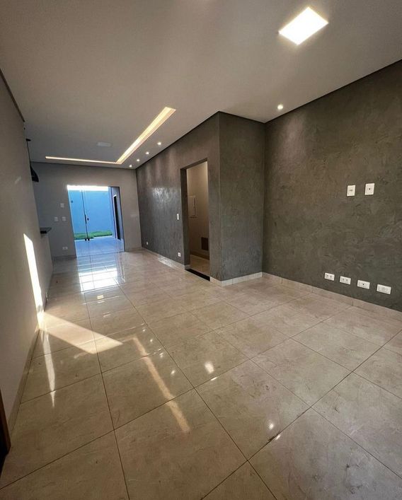 Belíssima Casa à Venda no Jardim das Nações - Apenas R$530.000!