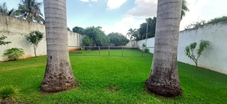 Campo Grande - Casa Padrão - Vila Santo Amaro