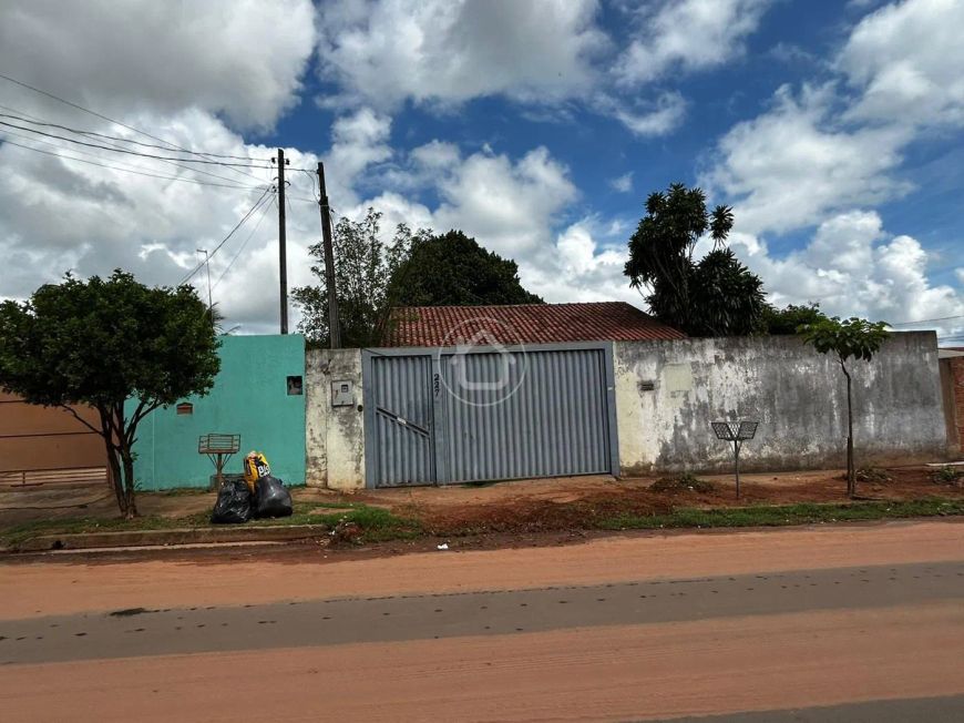 TERRENO TODO MURADO