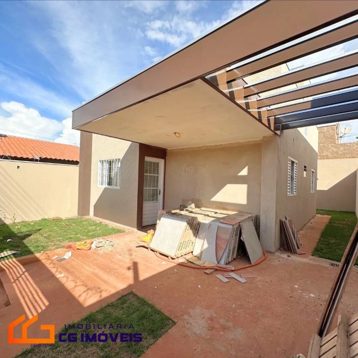 Casa á venda com 2 quartos no Jardim Columbia em Campo Grande MS
