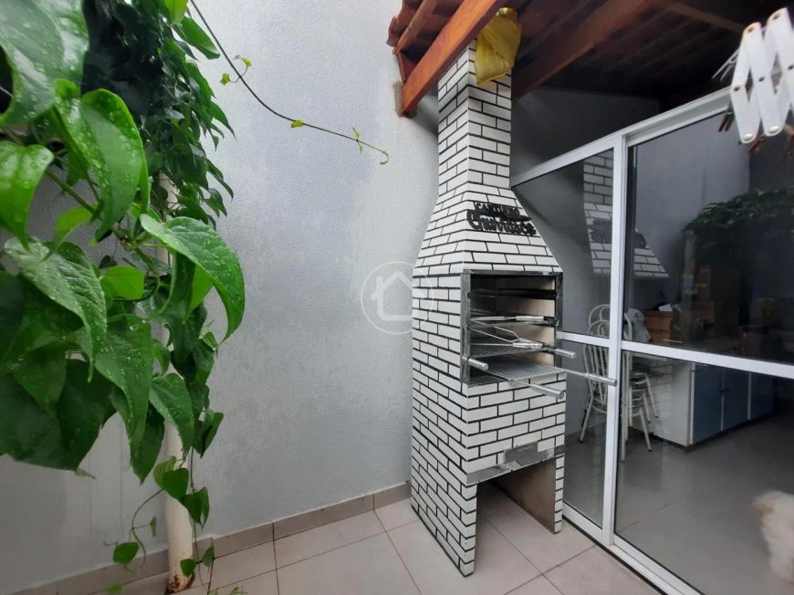 SOBRADO NA VILA CARLOTA