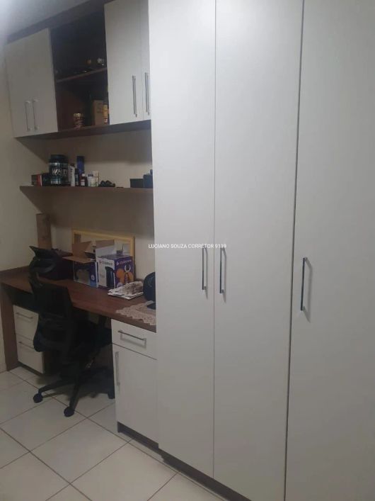 Casa térrea em condomínio bem localizado!