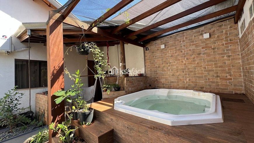 Casa com 4 quartos à Venda, Jardim Leblon - Campo Grande