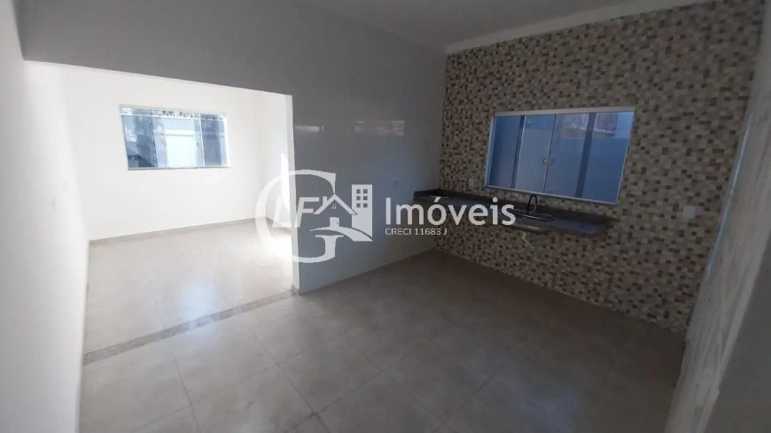 Casa à venda em Campo Grande-MS, Nova Lima: 2 quartos, 1 sala, 1 banheiro, 2 vagas, 70m². Aproveite!