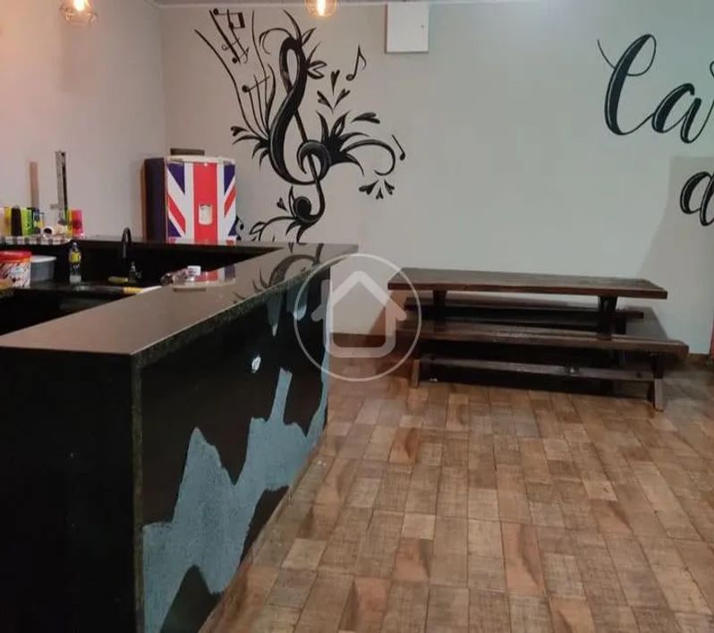PARA VENDA - ESPAÇO PARA EVENTOS COM PISCINA