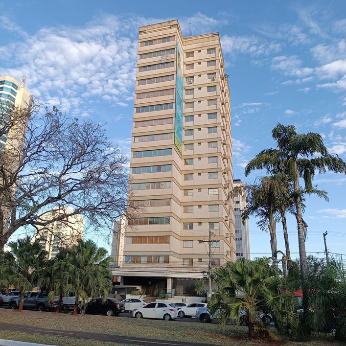 Venda ou Locação *EDIFICIO VANGUARD* 4 SUITES .. AV AFONSO PENA