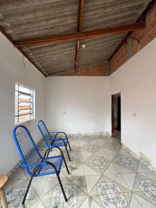Casa térrea a 1 quadra da Avenida Guaicurus