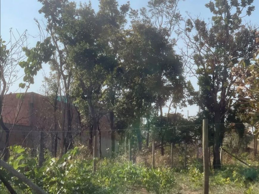 Descrição para Venda de Terreno de 360m² em Bairro de Alto Padrão