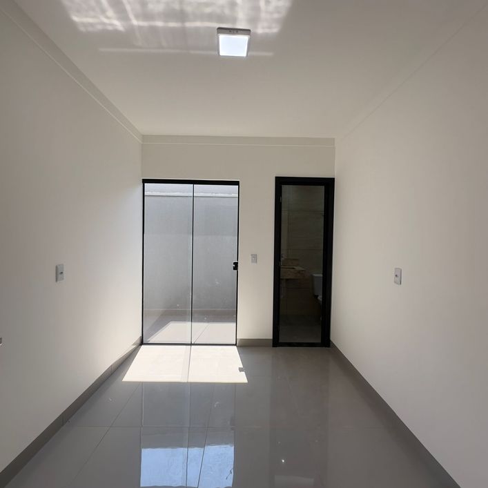 Imóvel para venda com 83 metros quadrados com 3 quartos sendo 1 suíte