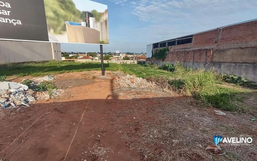 Terreno na avenida Bandeirantes