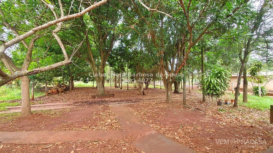 linda chácara de 5.000m², localizada na saída para Sidrolândia, a apenas 2 km da cidade