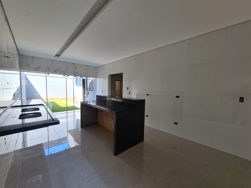 CASA COM PISCINA NA VILA MORUMBI
