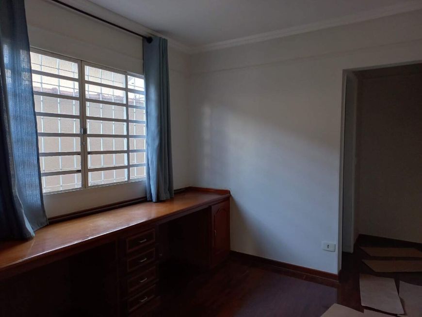 Casa Térrea à venda, 4 quartos, São Francisco - Campo Grande/MS