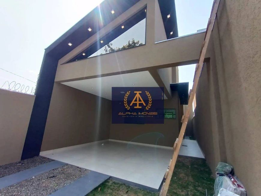 CASA NOVA COM EXCELENTE ACABAMENTO