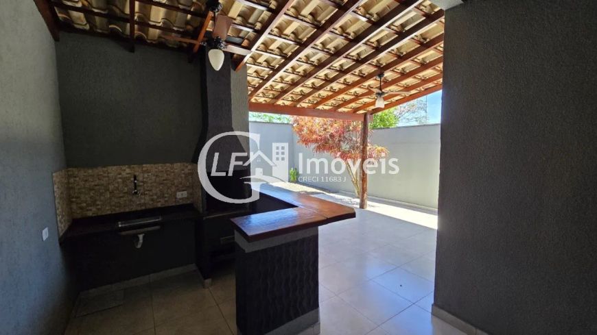 Imperdível casa à venda em Campo Grande-MS, na Vila Nasser: 2 quartos, 2 salas, 2 banheiros, 2 vagas
