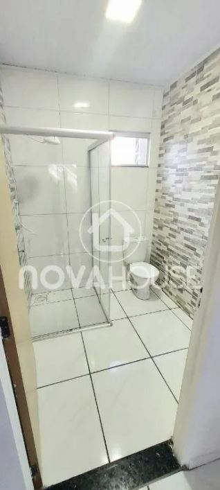 CASA 2 QUARTOS, SENDO 1 SUÍTE