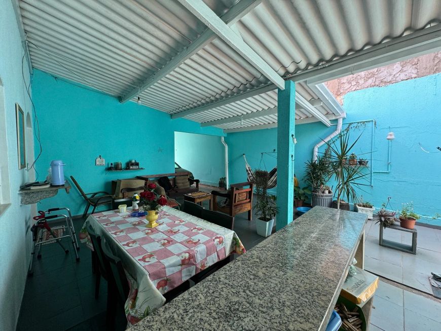 Casa com Salao Comercial Conjunto Aero Rancho - Campo Grande - MS