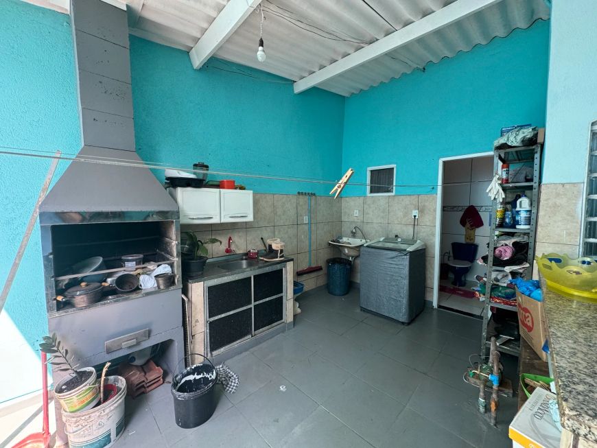 Casa com Salao Comercial Conjunto Aero Rancho - Campo Grande - MS