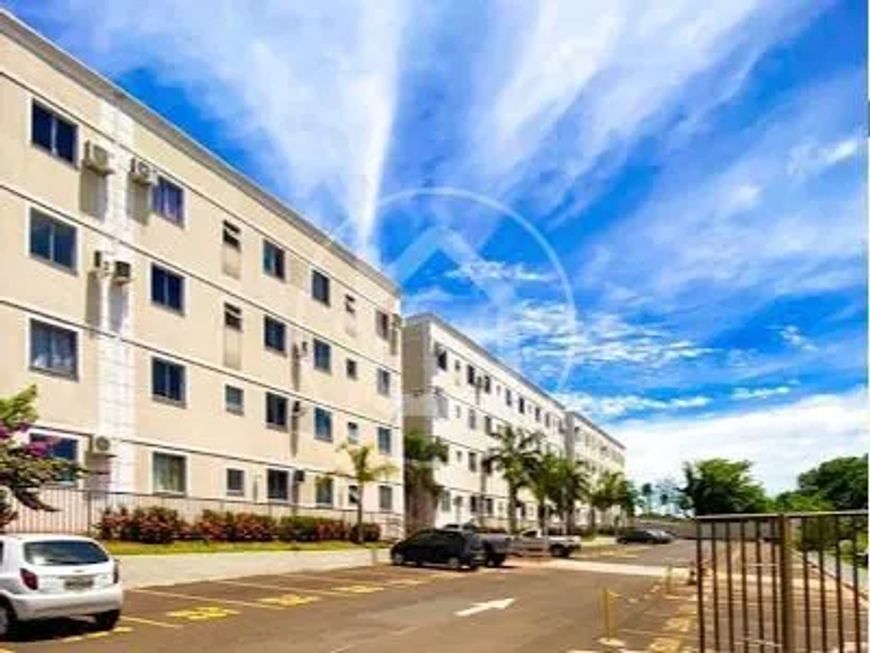 APARTAMENTO TÉRREO COM 2 QUARTOS