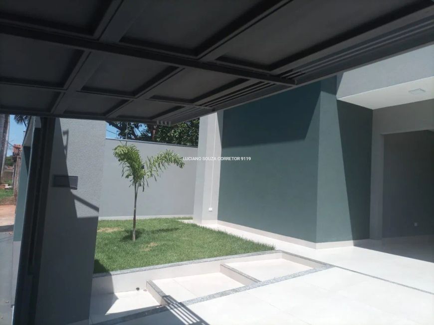 Casa Res. Rita Vieira