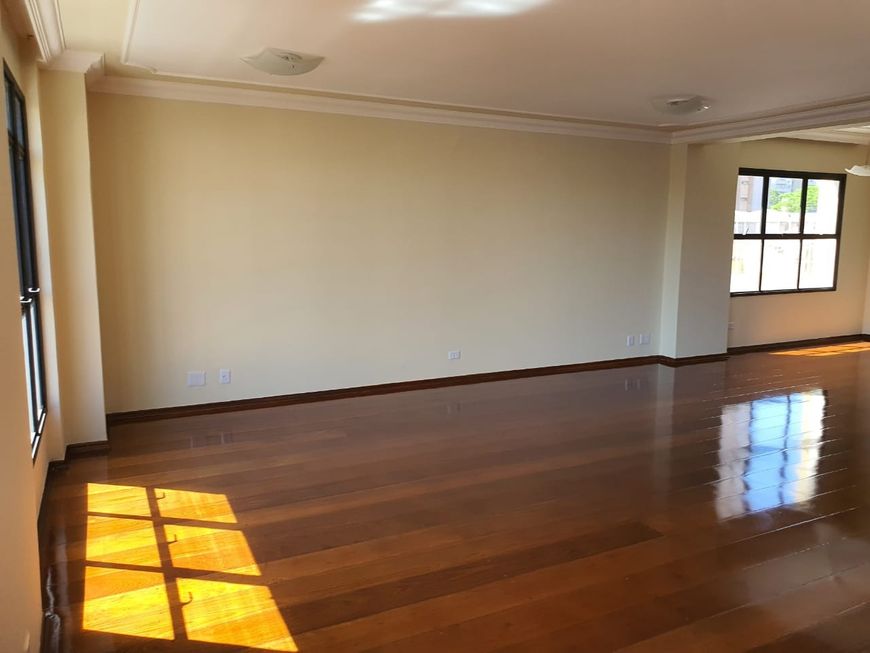 Apartamento à venda, 3 quartos, 1 suíte, 2 vagas, Centro - Campo Grande/MS
