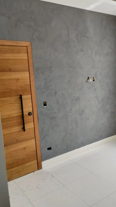 Casa com 2 quartos, suite e closet