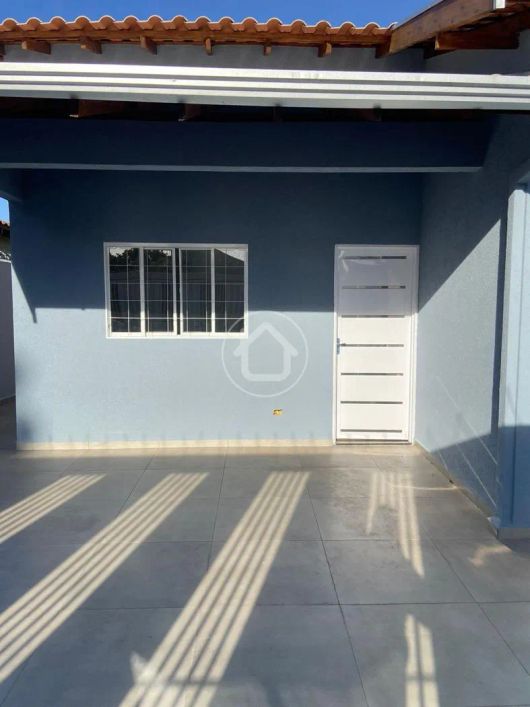 CASA NOVA COM 2 DORMITORIOS
