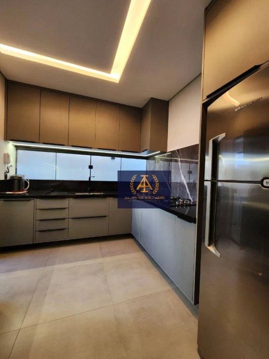 VENDO CASA 4 QUARTOS - MOVEIS PLANEJADOS - JARDIM MONTEVIDEO