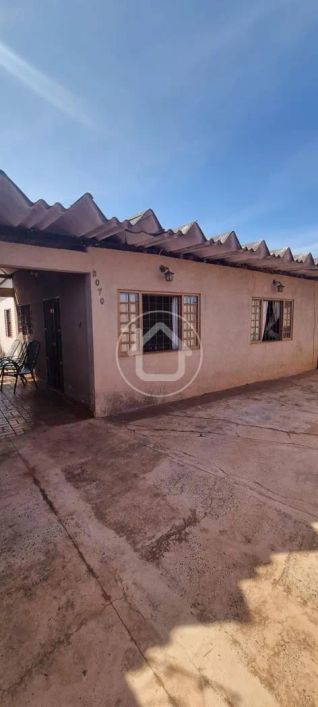 CASA COM 07 DORMITÓRIOS NO TAVEIRÓPOLIS