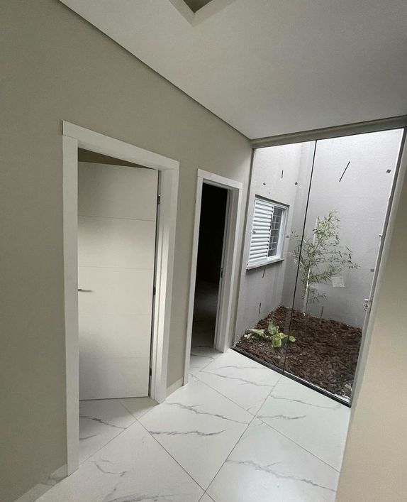 Casa de condomínio com 3 unidades Jd Batistao