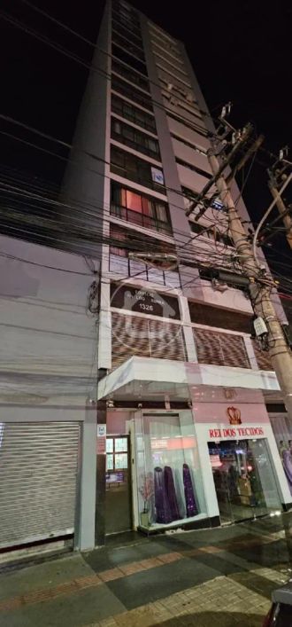 APARTAMENTO COM 03 DORMITORIOS NO CENTRO
