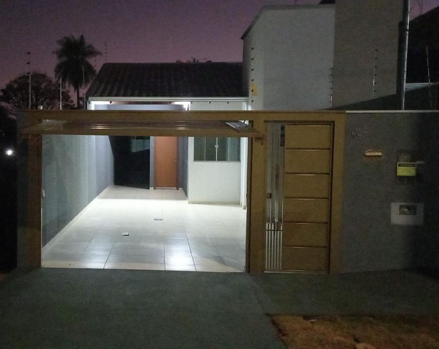 Casa no Bairro Nova Lima - Próximo ao shopping Bosque dos Ipês