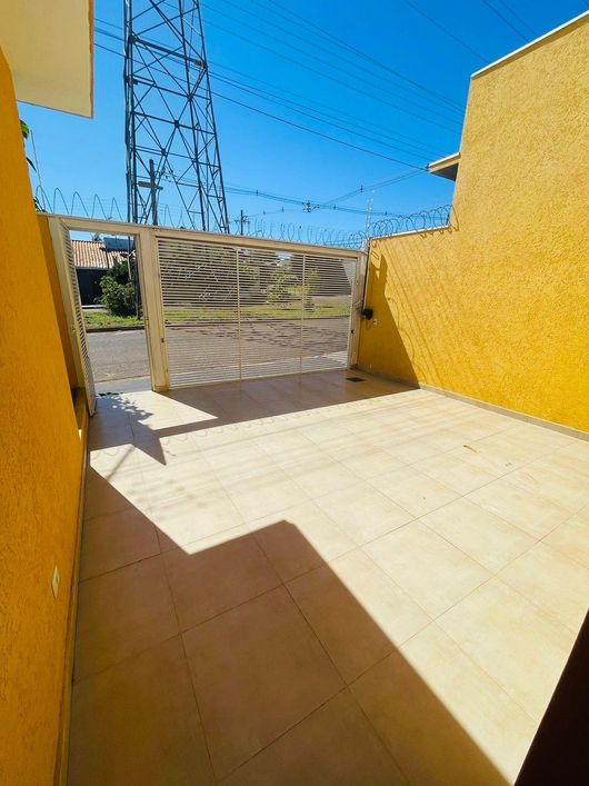 Bairro Sírio Libanês. Casa com 3 quartos e espaço gourmet