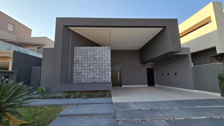 Casa em Condomínio - Alphaville II - com planejados