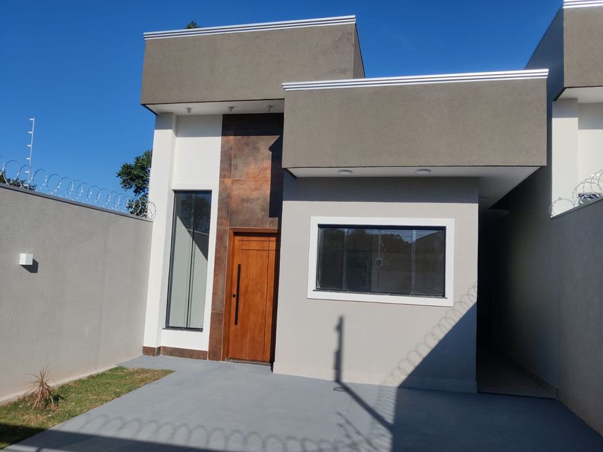LINDA CASA RECEM CONSTRUIDA COM 3 QUARTOS E SUITE NO RITA VIEIRA