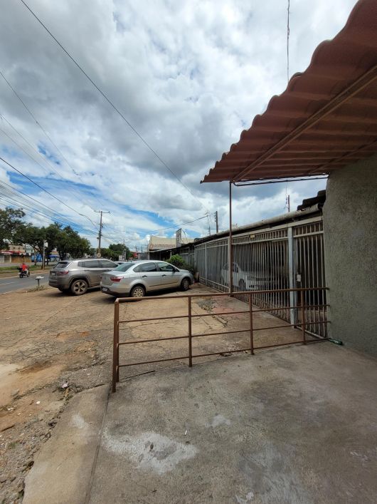 Loja comercial na avenida Principal via leste
