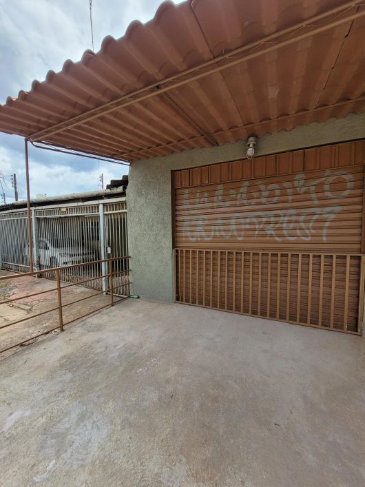 Loja comercial na avenida Principal via leste