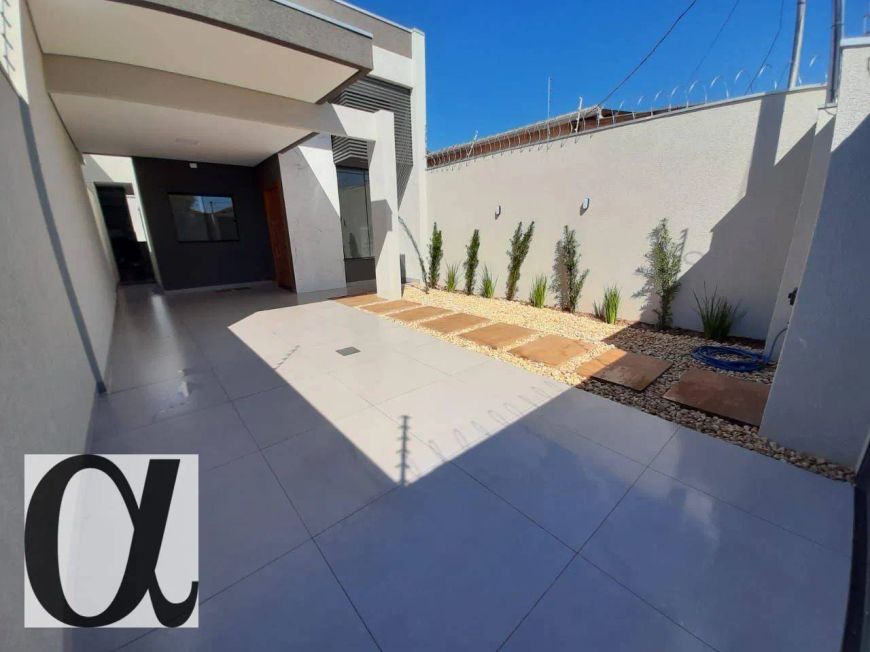 CASA NOVA COM ÓTIMO ACABAMENTO