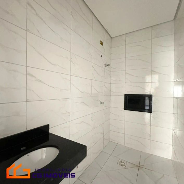 Casa com 2 quartos sendo 1 suíte, área gourmet no bairro Nova Lima em Campo Grande MS